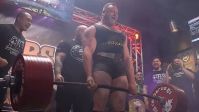 Dave Richardson soulève 432,5 kg (953,5 lb) bruts pour remporter l'ABS Clash of Titans 2 2024 – Fitness Volt