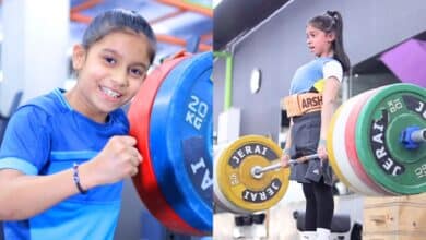 Une fillette de 9 ans montre une force à couper le souffle et soulève 3 fois son poids avec un soulevé de terre de 165 livres – Fitness Volt