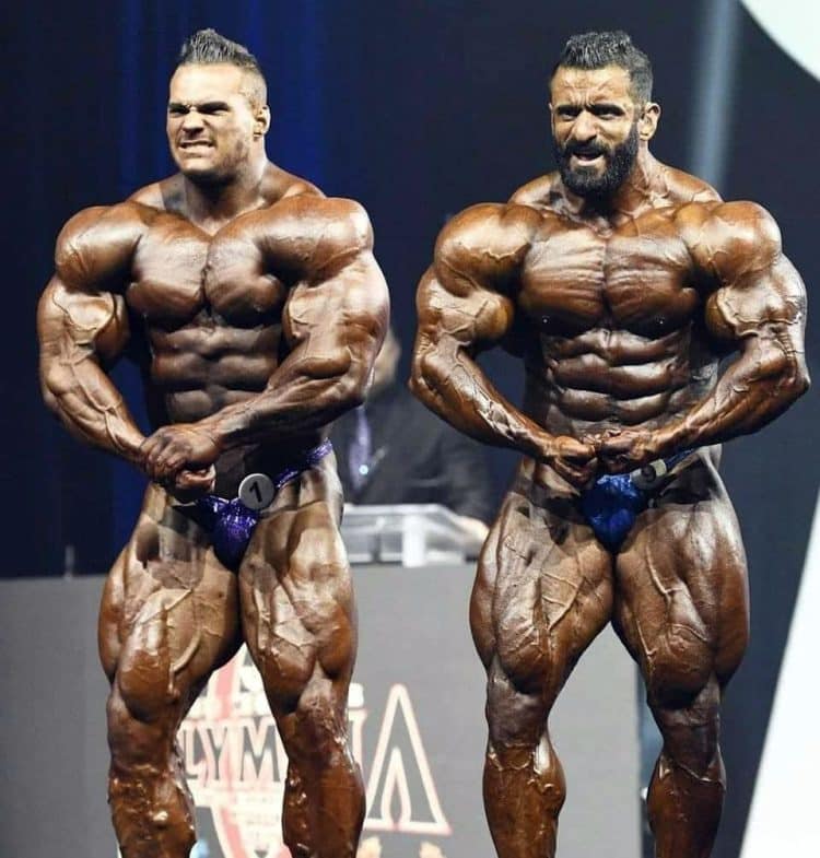 Nick Walker et Hadi Choopan au Mr. Olympia 2021 Nick Walker et Hadi Choopan au Mr. Olympia 2021.