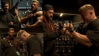 Urs Kalecinski montre Chris Bumstead autour du nouveau gymnase privé avant la session d'entraînement ARM - Fitness Volt