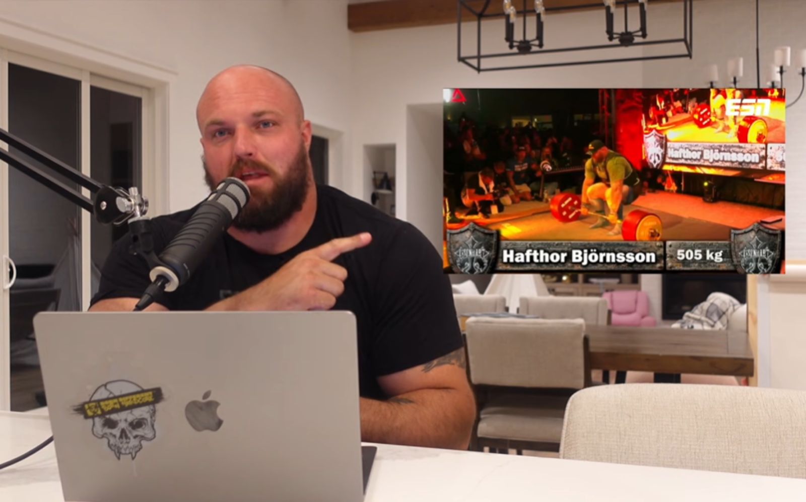 Mitchell Hooper réagit au record du monde des soulevés de terre de 505 kg de Hafthor Bjornsson et révèle des plans pour sa propre tentative record de l'année prochaine - Fitness Volt