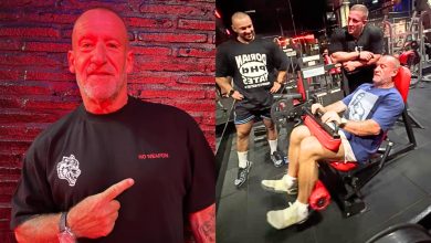 Dorian Yates maximum la pile de poids de la boucle des jambes avec facilité à 63: «Toujours fort sur les ischio-jambiers» - Fitness Volt